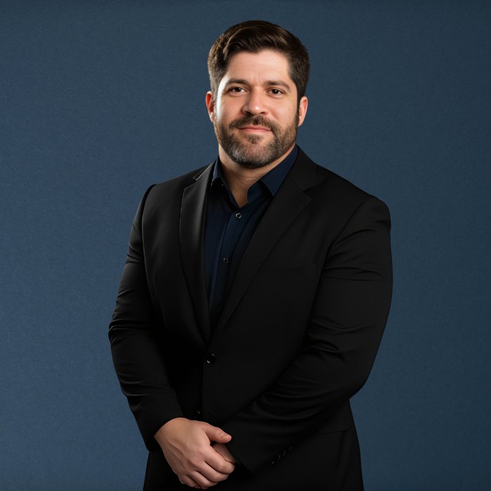 Dr. Felipe Parente Santos
